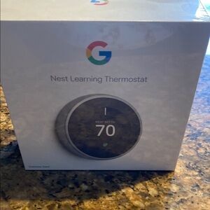 Google Nest Thermostat in Stainless Steel